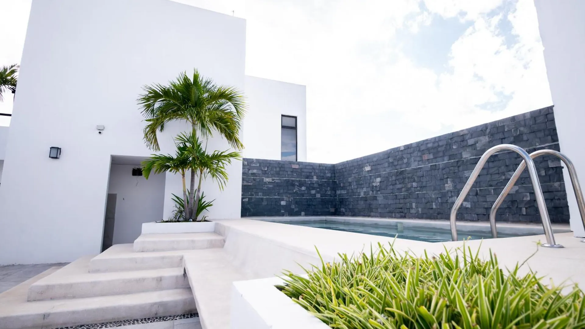 Arkana 9 Suites By Grupo Amber Playa del Carmen