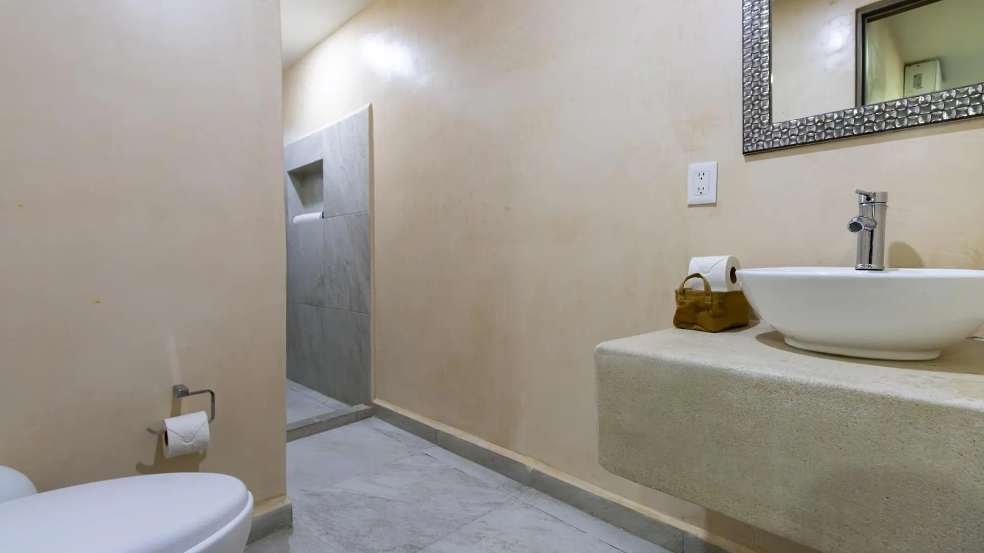 Arkana 9 Suites By Grupo Amber Playa del Carmen